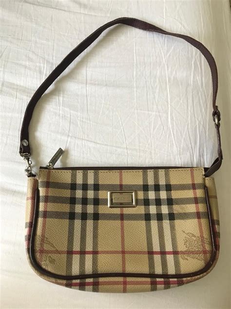 vintage burberry clutch bag.